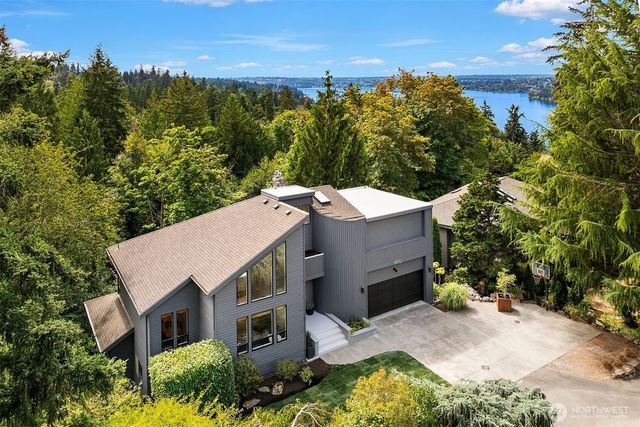 8410 SE 47th Place, Mercer Island, WA 98040