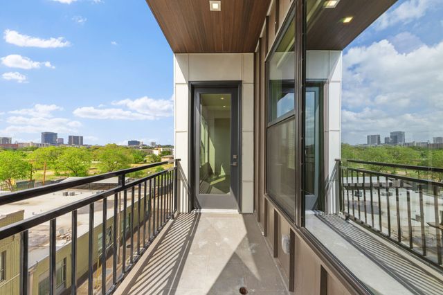 1900 S Ervay Street 311, Dallas, TX 75215