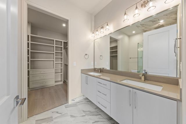 1900 S Ervay Street 311, Dallas, TX 75215