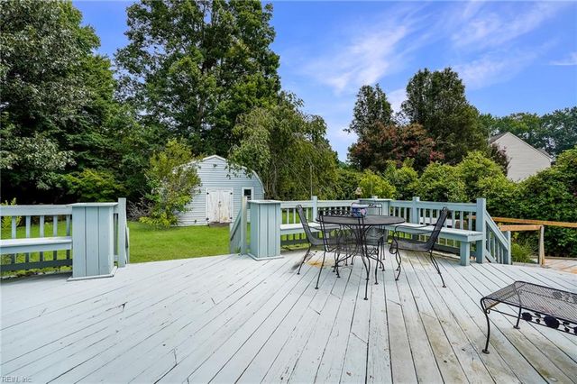 317 Manning Ln, Hampton, VA 23666