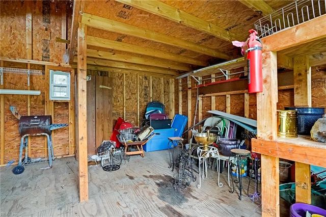 317 Manning Ln, Hampton, VA 23666