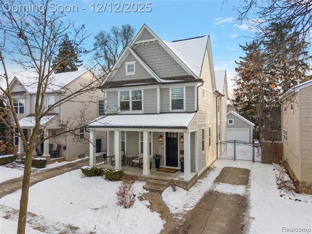 1544 Ruffner Avenue, Birmingham, MI 48009
