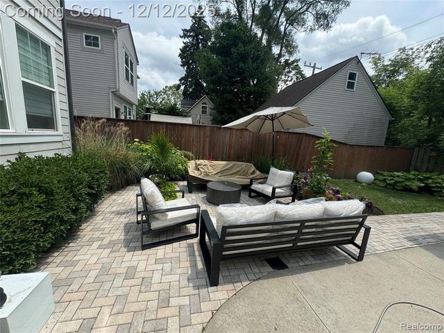 1544 Ruffner Avenue, Birmingham, MI 48009