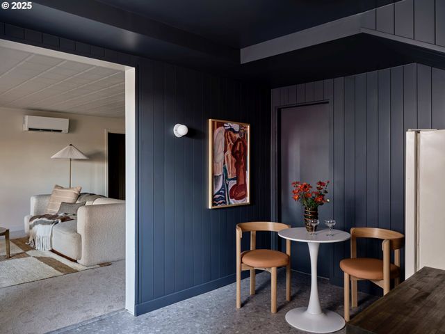 3475 Ne 32ND Ave, Portland, OR 97212