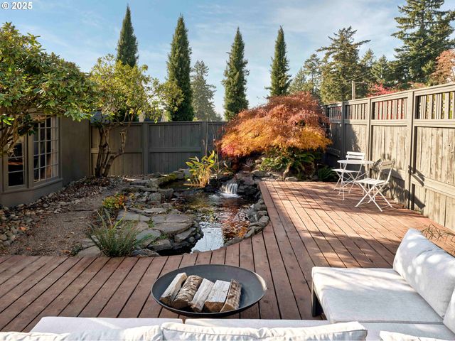 3475 Ne 32ND Ave, Portland, OR 97212