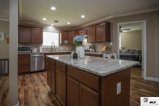 1505 MORGAN STREET, Ruston, LA 71270