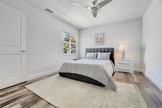 203 Ocean Dunes Cir, Jupiter, FL 33477