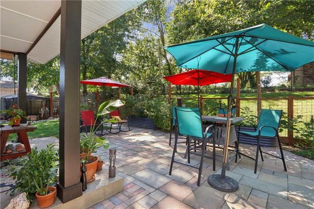 4026 N Tracy Avenue, Kansas City, MO 64116