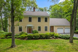 10 Jean Drive, East Lyme, CT 06333