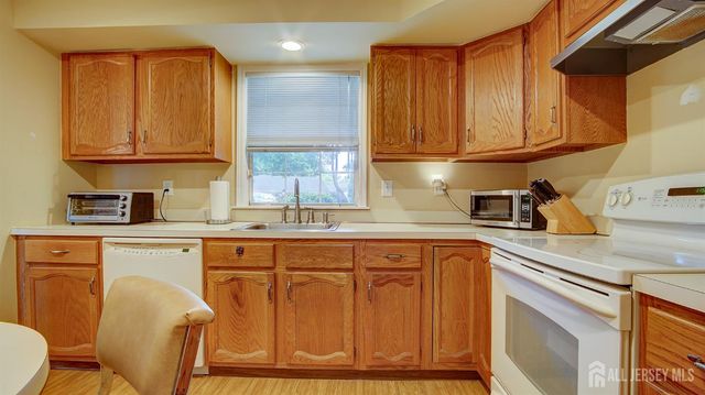 124 Concordia Circle A, Monroe, NJ 08831