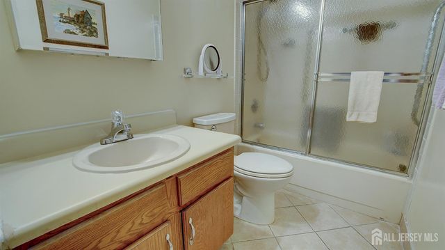 124 Concordia Circle A, Monroe, NJ 08831