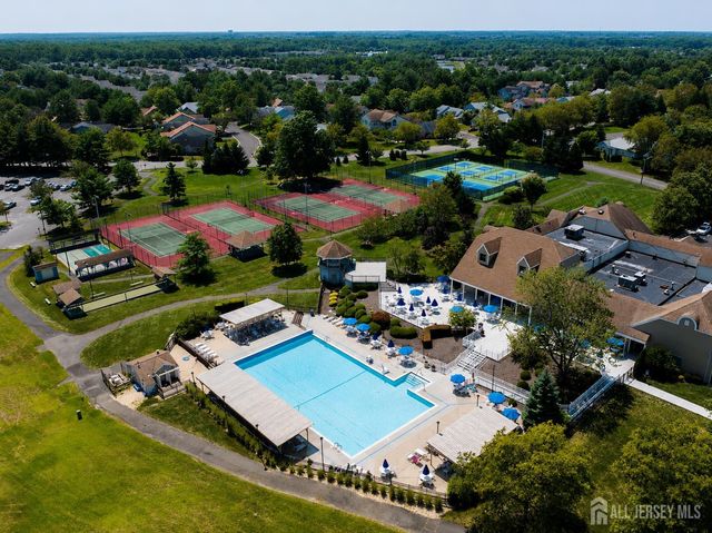 124 Concordia Circle A, Monroe, NJ 08831