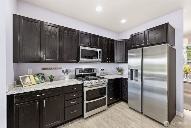 784 Freedom Court SE, Port Orchard, WA 98366