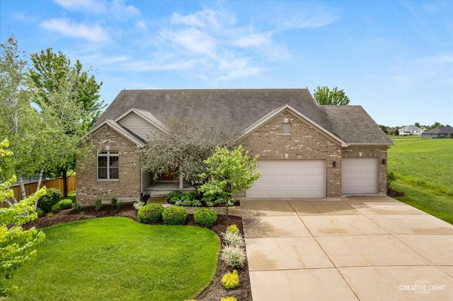 724 Emanuel Lane, Sycamore, IL 60178