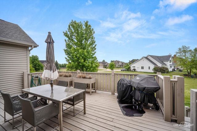724 Emanuel Lane, Sycamore, IL 60178