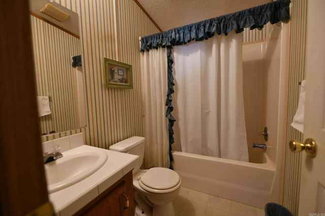 242 Polk Road 46, Mena, AR 71953