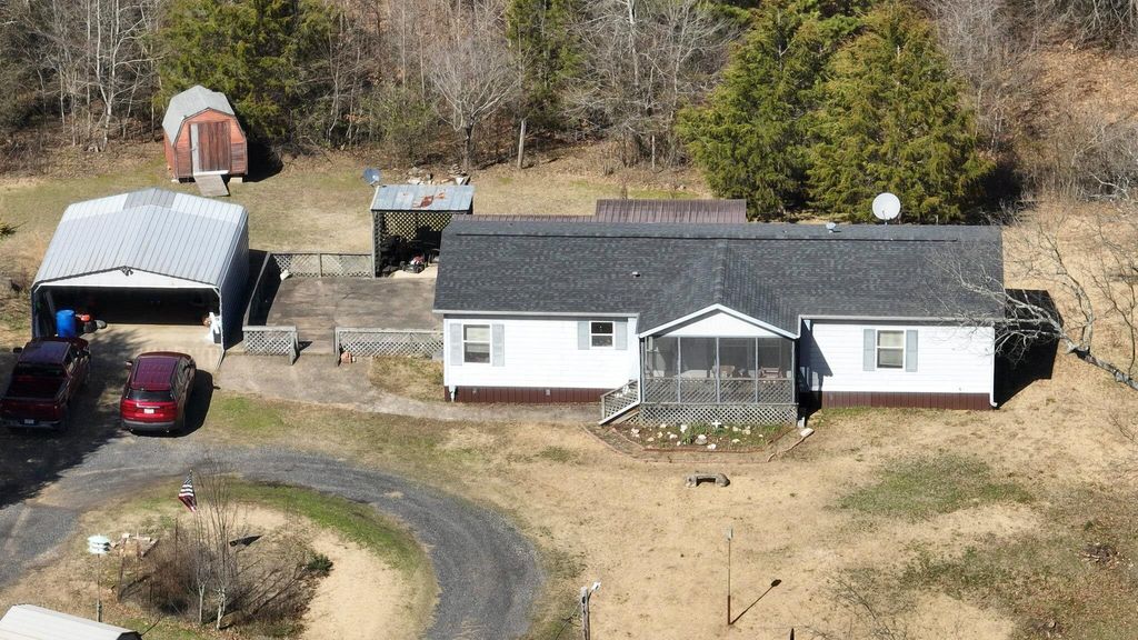 242 Polk Road 46, Mena, AR 71953