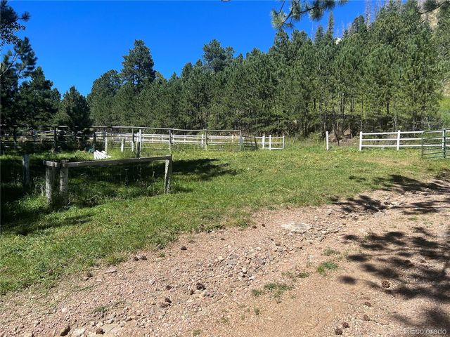 1268 Spring Valley Road, Bellvue, CO 80512