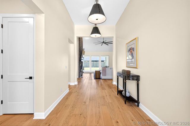 6544 E 123rd Street, Bixby, OK 74008