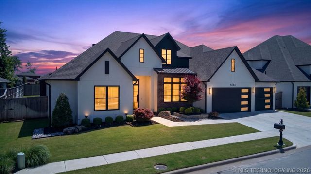 6544 E 123rd Street, Bixby, OK 74008