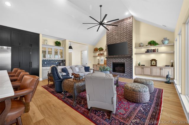 6544 E 123rd Street, Bixby, OK 74008