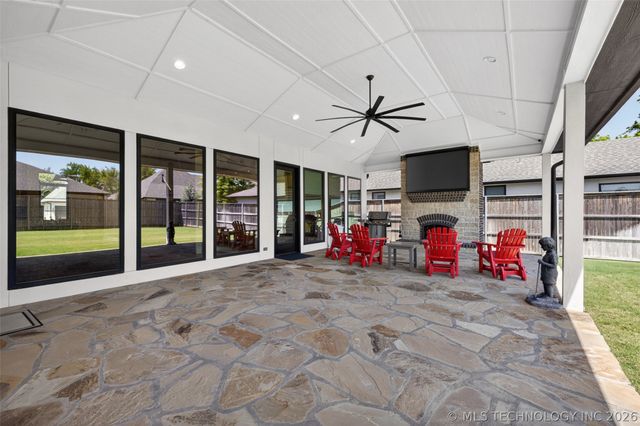 6544 E 123rd Street, Bixby, OK 74008