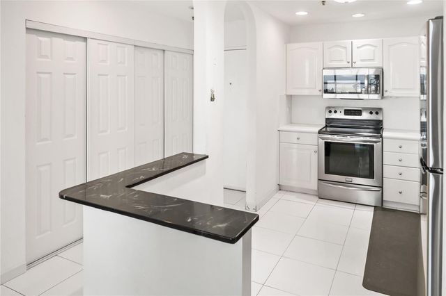 20505 E Country Club Drive Ph33, Aventura, FL 33180