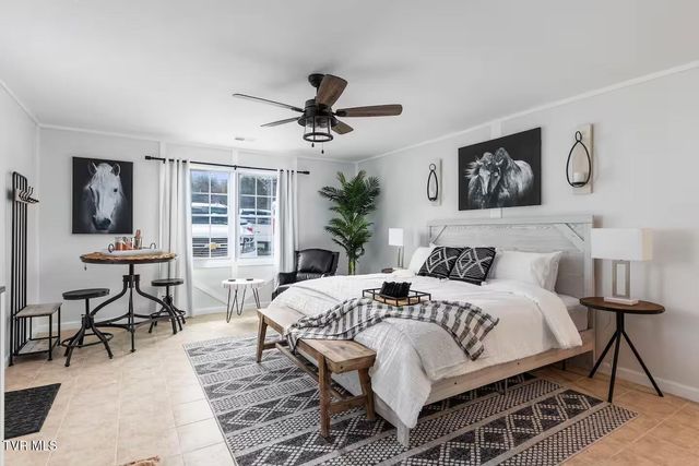 508 Woodhaven Drive, Johnson City, TN 37604