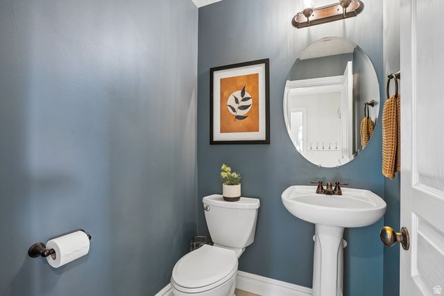 5939 W BIRCH WATER LN, West Jordan, UT 84081