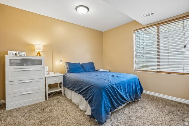 5939 W BIRCH WATER LN, West Jordan, UT 84081