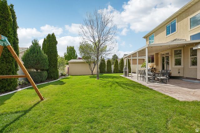 5939 W BIRCH WATER LN, West Jordan, UT 84081