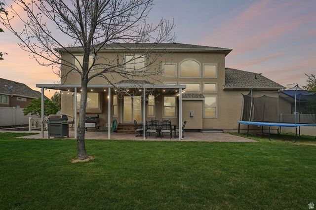 5939 W BIRCH WATER LN, West Jordan, UT 84081