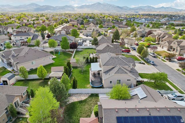 5939 W BIRCH WATER LN, West Jordan, UT 84081
