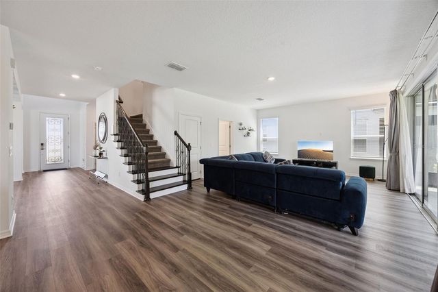 1168 PANDO LOOP, Orlando, FL 32824