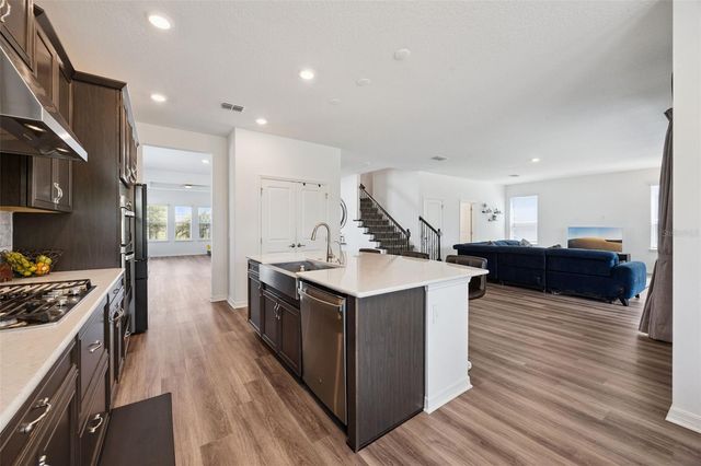 1168 PANDO LOOP, Orlando, FL 32824