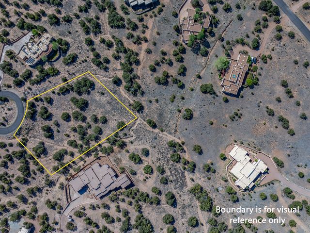 15 Rain Dance Court, Santa Fe, NM 87506