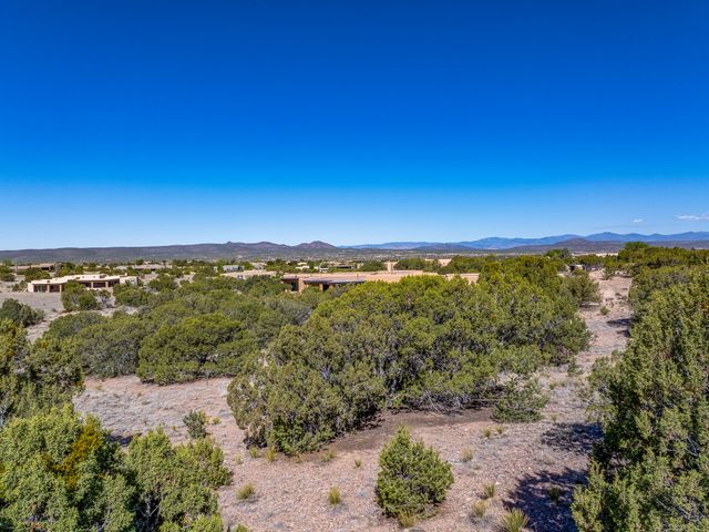 15 Rain Dance Court, Santa Fe, NM 87506
