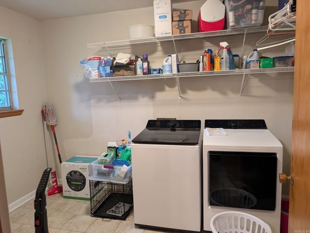 7023 W Markham, Little Rock, AR 72205