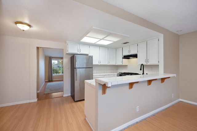 3805 A St, North Highlands, CA 95660