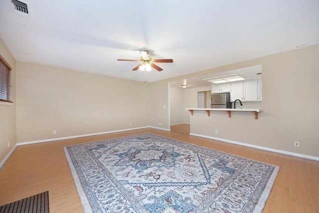 3805 A St, North Highlands, CA 95660