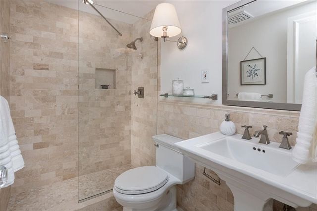 220 Boylston St 1010, Boston, MA 02116