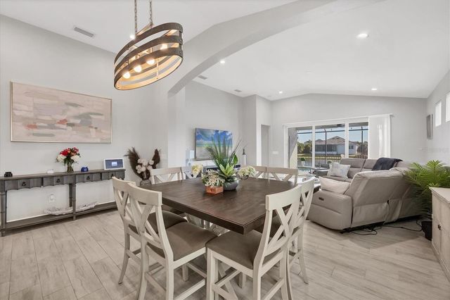 6233 CHAMPIONS ROW STREET, Bradenton, FL 34210