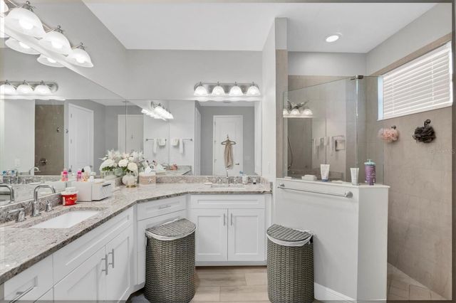 6233 CHAMPIONS ROW STREET, Bradenton, FL 34210