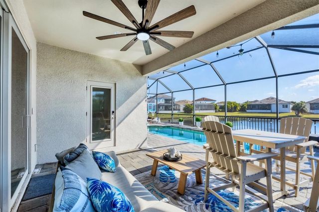 6233 CHAMPIONS ROW STREET, Bradenton, FL 34210