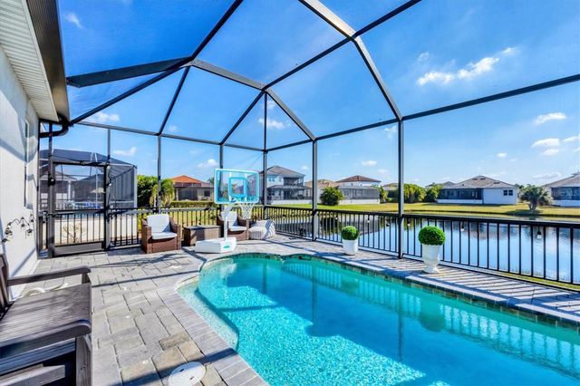 6233 CHAMPIONS ROW STREET, Bradenton, FL 34210