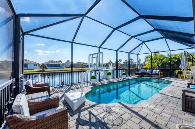 6233 CHAMPIONS ROW STREET, Bradenton, FL 34210