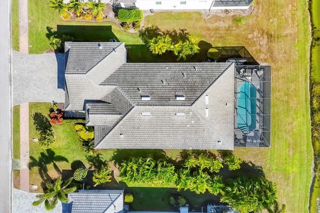 6233 CHAMPIONS ROW STREET, Bradenton, FL 34210