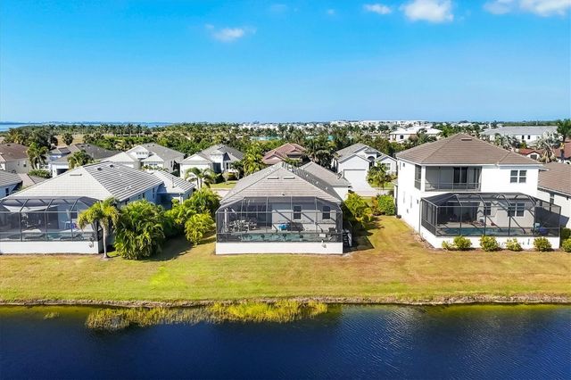 6233 CHAMPIONS ROW STREET, Bradenton, FL 34210