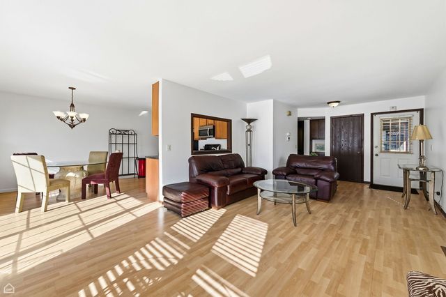 1749 Vermont Drive, Elk Grove Village, IL 60007