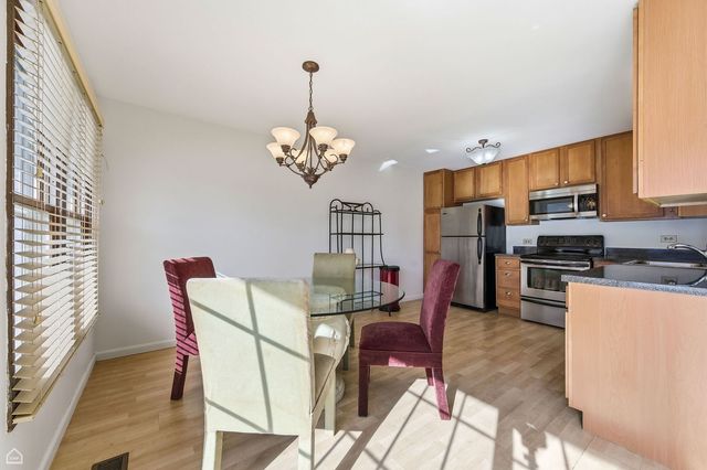 1749 Vermont Drive, Elk Grove Village, IL 60007